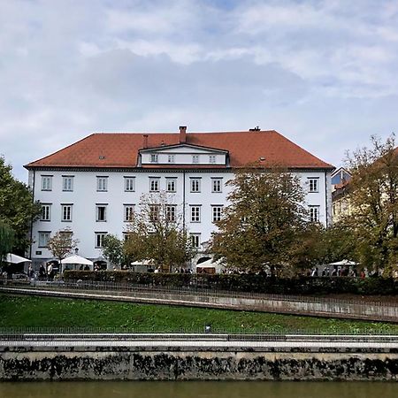 Apartment Breg - Old Town River Ljubljana Exterior foto