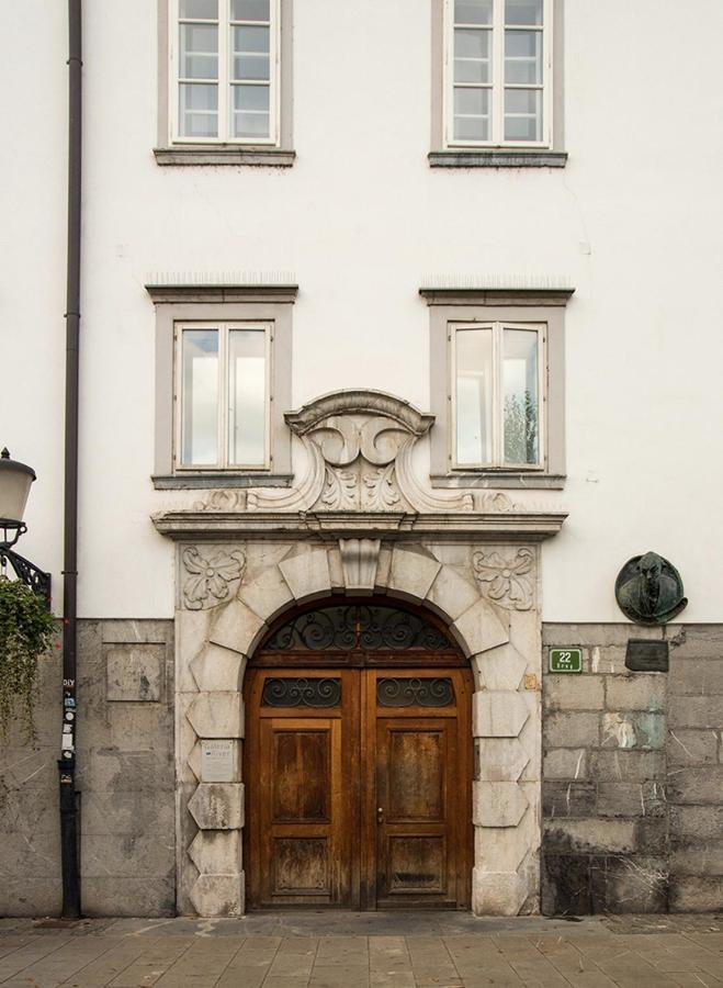Apartment Breg - Old Town River Ljubljana Exterior foto